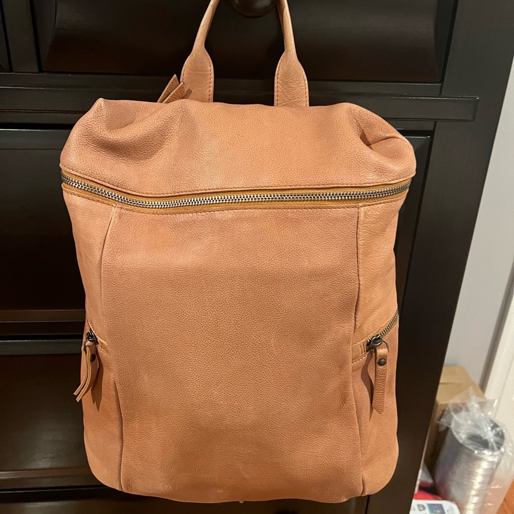 Vileness Holland Backpack leather cognac